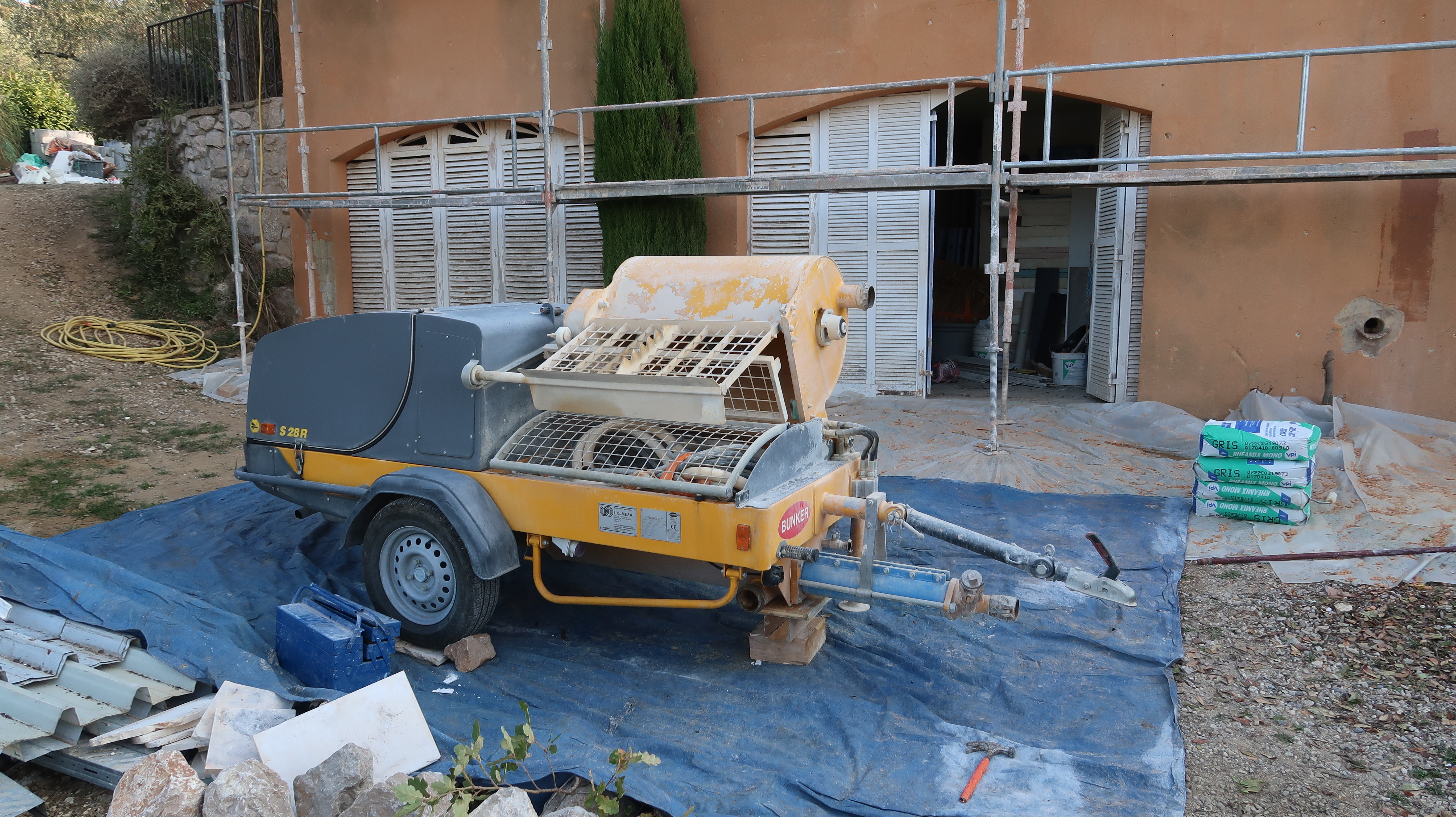 Ravalement de façade pierre sèche enduit pierre france facade ravalement crepi decoratif mural imitation aspect facon deco pierre decor parement fausse pierre extérieur chaux taillé 